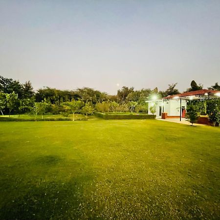 Anantam Aravali Villa Gurgaon Dış mekan fotoğraf