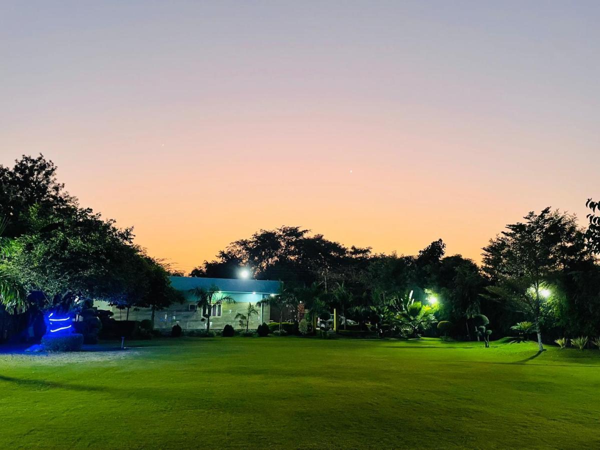 Anantam Aravali Villa Gurgaon Dış mekan fotoğraf